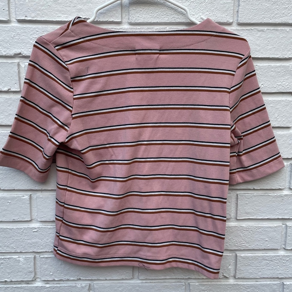 Button down crop top - Picture 3 of 3